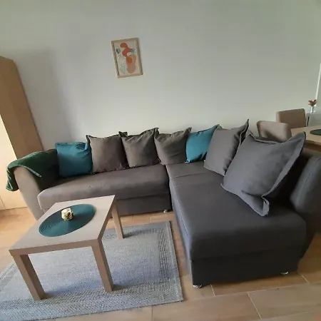 Apartman Marija Apartment *